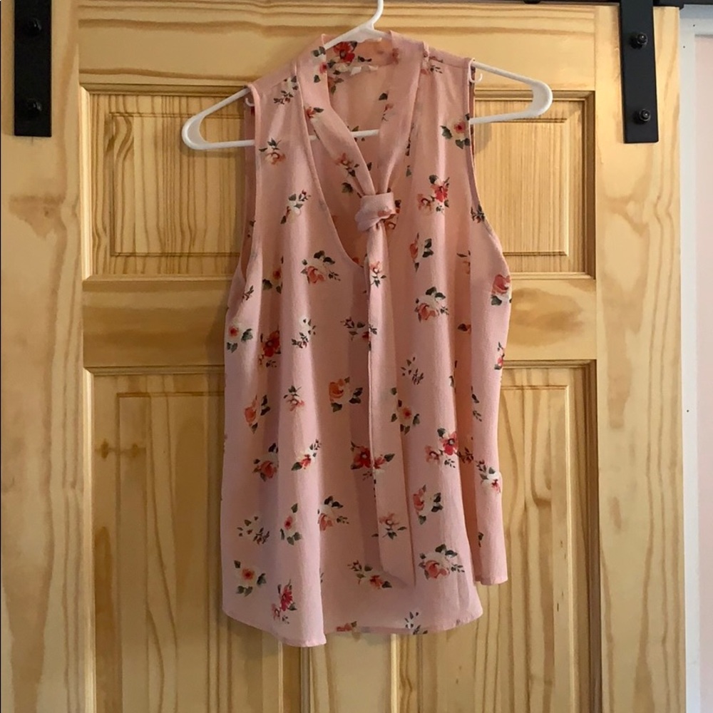 Light pink tank